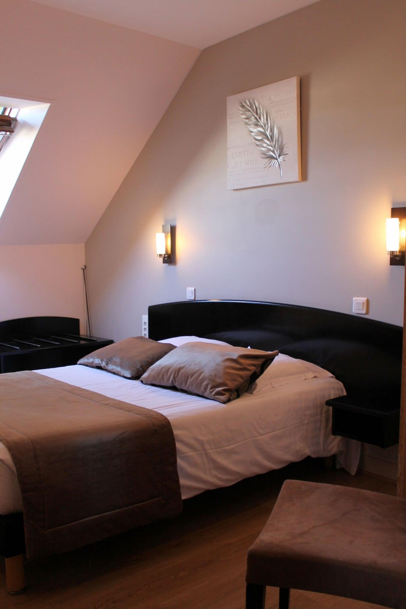 Le Hotel