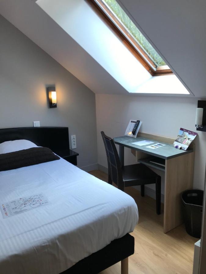 Le Hotel